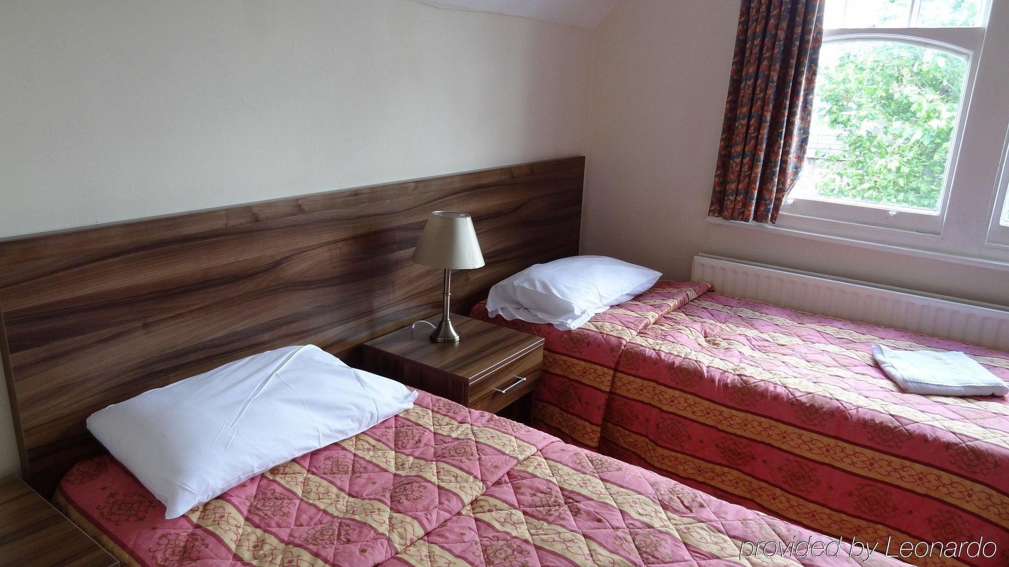 National Hotel Лондон Екстер'єр фото